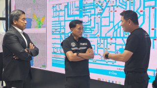 "ชัชชาติ-สุชัชวีร์" ถกทางระบายน้ำลาดกระบัง เร่งดันน้ำคลองประเวศฯ ลงบึงหนองบอน