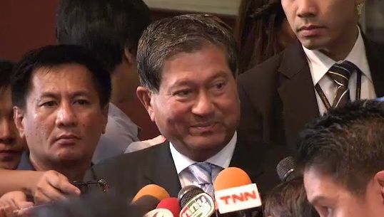 "เฉลิม" ปฏิเสธข่าวเตรียมยุบสภา ยันรัฐบาลยังทำงานได้-จ่อลงใต้ปลายเดือน