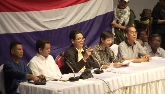 พท.ชี้กลุ่มเคลื่อนไหวชูประเด็น"นิรโทษฯ-พระวิหาร" หวังล้มรัฐบาล