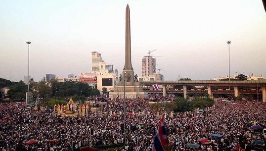 (อัพเดท) เกาะติด "กปปส." ชุมนุมใหญ่ ตั้งเวทีกระจายทั่วกทม. ช่วงบ่าย