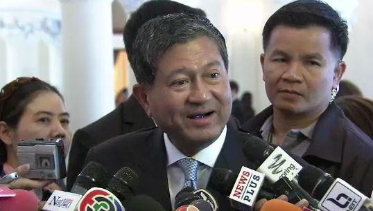 "เฉลิม" ท้า "ปชป." ยื่นญัตติด่วนตรวจสอบปมก่อสร้างโรงพัก