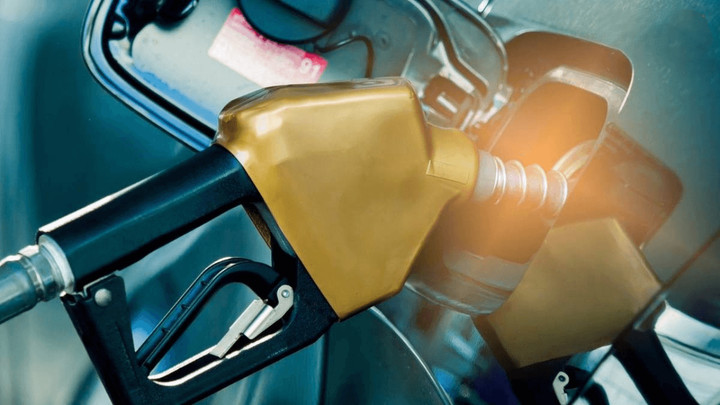 The oil crisis “minor glitch”