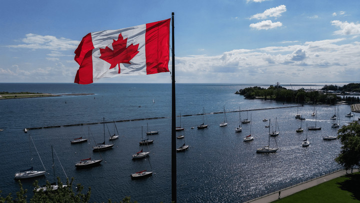 Trump orders Lake Ontario to be renamed 'Lake America'