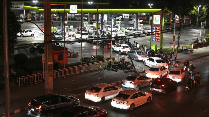 Oil hoarding probe targets 8 firms over pre-hike shortages