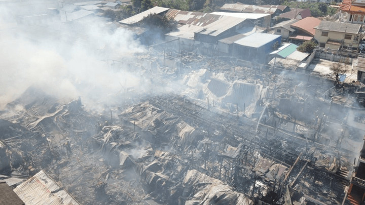 Huge warehouse fire in Bangkok