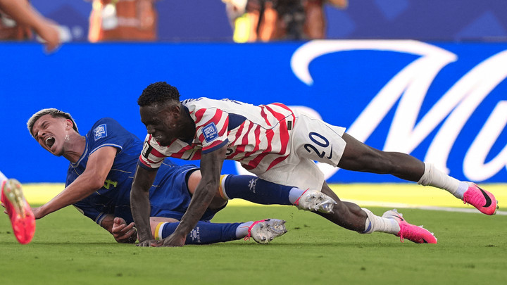 FIFA lifts US star striker Balogun’s red card suspension at World Cup after Trump calls Infantino