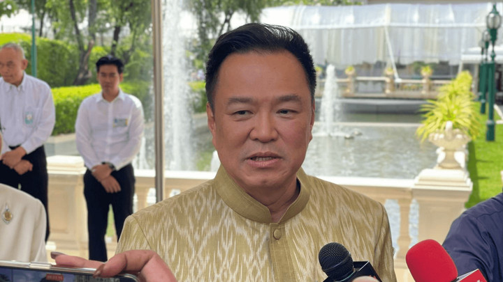 PM appoints Sihasak to lead UNCLOS process, vows to freeze JBC and GBC talks with Cambodia