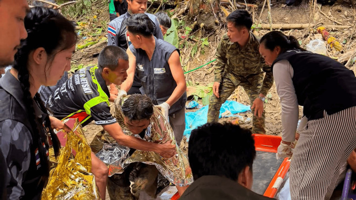Four more Laotian miners pulled out alive as search for final two continues 