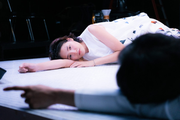 Fragment of Loneliness : เศษเสี้ยวของความเหงาในโลกอันแสนโกลาหล