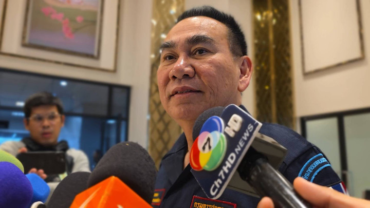 "เดชอิศม์" รับโวยกลางวง ครม. งบกระตุ้นศก.1.57 แสนล้านบาท กระจุกตัว