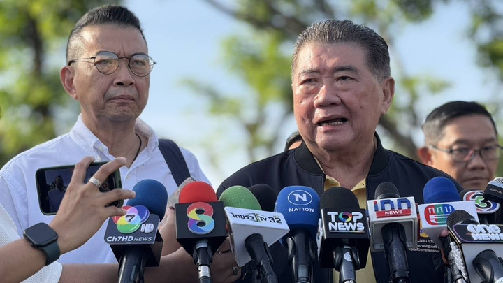 "ภูมิธรรม-มาริษ" ลงสุรินทร์เร่งรัดช่วย ปชช. ย้ำใช้งบกลางเยียวยาเพิ่ม​ 