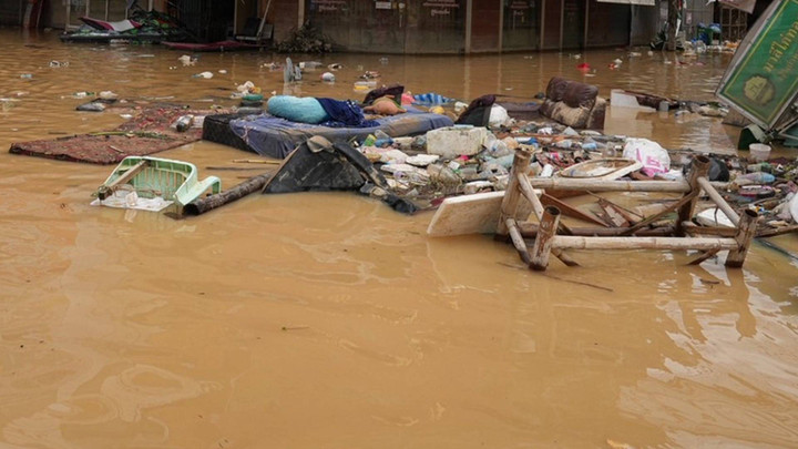 ยอดผู้เสียชีวิตอุทกภัยใต้ 170 คน สธ. แจง "สงขลา" ตายจากน้ำท่วม 65 คน