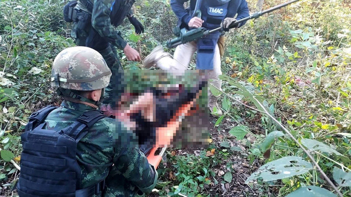 ชายจีนลอบข้ามแดนเหยียบกับระเบิดบ้านหนองจานบาดเจ็บ