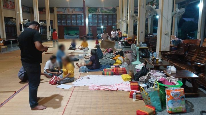 รัฐบาลโอนเงินผู้ประสบภัยชายแดนไทย-กัมพูชาแล้วเกือบ 3 แสนครัวเรือน รวม 1.3 พันล้าน