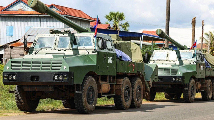 กัมพูชาถอนอาวุธ BM 21 - จรวดหลายลำกล้อง ออกจากชายแดน