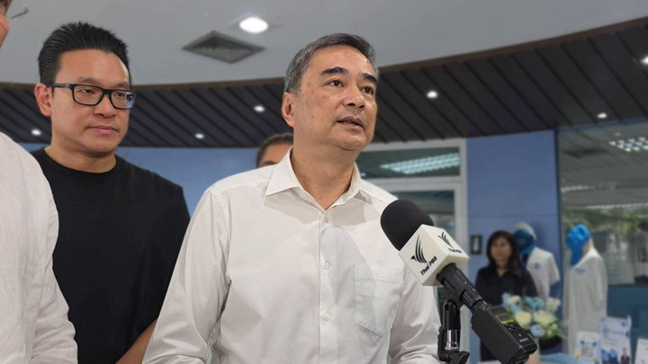 "อภิสิทธิ์​" พร้อมเลือกตั้ง ชี้ยุบสภากระทบแก้ชายแดน-ฟื้นฟูน้ำท่วม