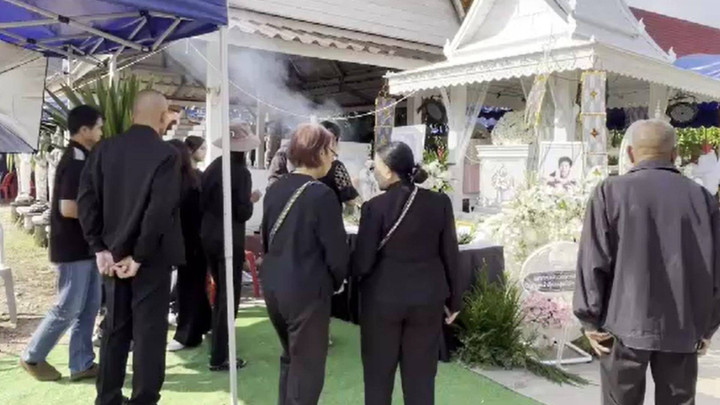 เผาหลอก "นัทปง" ก่อนนำศพกลับ กทม.ชันสูตรซ้ำ-ตร.เรียก 4 พยานสอบสวน