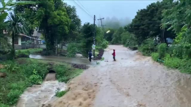 ฝนตกหนัก น้ำป่าหลาก อ.ภูกระดึง จ.เลย  