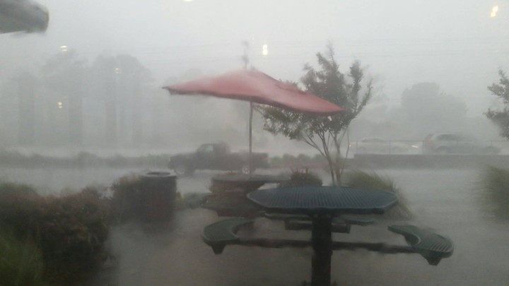 สภาพอากาศวันนี้ ฝนตกหนัก! เหนือ-อีสาน-ตะวันออก เตือนน้ำท่วมฉับพลัน
