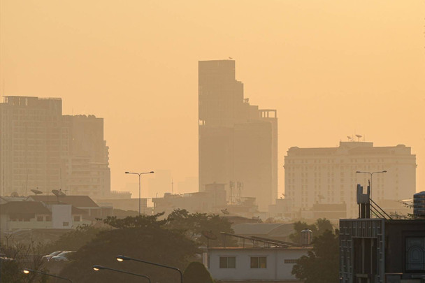 สพฐ.ไฟเขียว ผอ.รร.สั่งปิดเรียนได้ทันที พื้นที่ฝุ่น PM 2.5 พีคสีแดง 