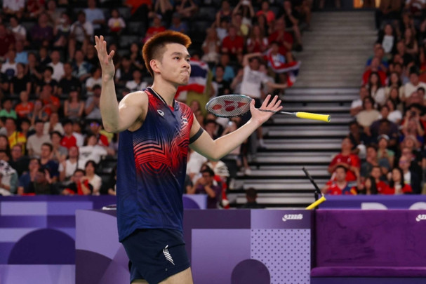 วิว กุลวุฒิ ทะลุรอบรองชนะเลิศ แบดฯ ชายเดี่ยว โอลิมปิก 2024