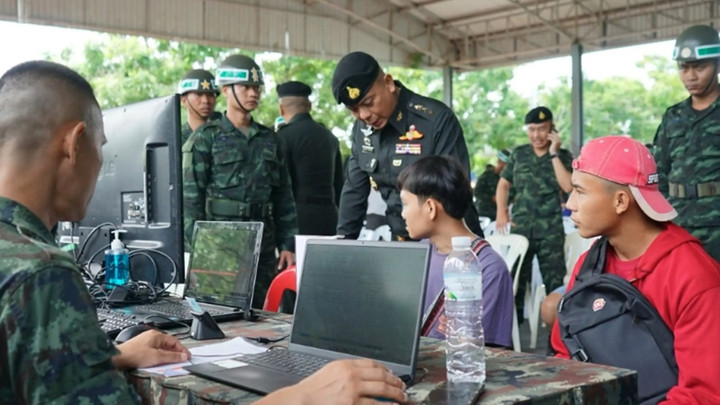 รักชาติ! สถานการณ์ชายแดน ดันชายสมัครทหารออนไลน์ ปี 69 พุ่งสูง 85% 