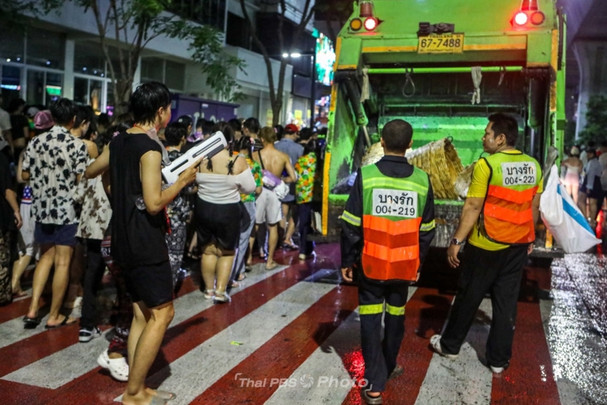 ปิดฉาก “สงกรานต์สีลม 2568”