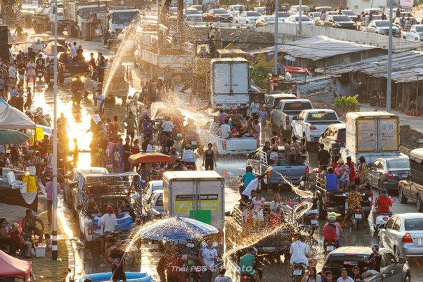 เก็บตกภาพบรรยากาศสงกรานต์ 2569