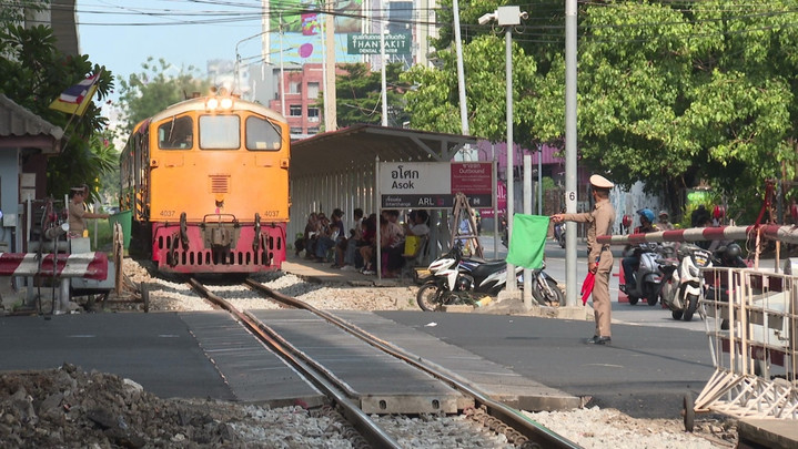 อย่ารีบสรุป! “คนขับรถไฟไม่มีใบอนุญาต”