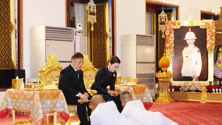  ในหลวง-พระราชินี ทรงบำเพ็ญพระราชกุศล พระพิธีธรรมสวดพระอภิธรรมพระศพ "เจ้าฟ้าพัชรกิติยาภาฯ"