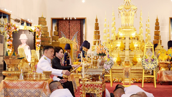 ในหลวง-พระราชินี ทรงบำเพ็ญพระราชกุศลปัณรสมวาร 15 วัน "เจ้าฟ้าพัชรกิติยาภาฯ"