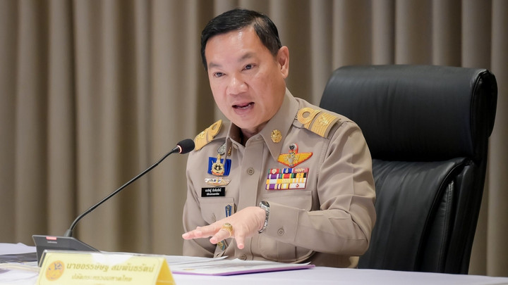 มท.สั่งผู้ว่าฯ ปูพรมยกระดับ 4 มาตรการดูแลสถานศึกษา-พื้นที่สาธารณะ