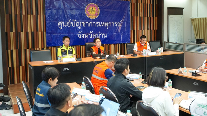 “ยศชนัน” สั่งระดมสรรพกำลังเร่งฟื้นฟู-เยียวยา น้ำท่วม จ.น่าน 