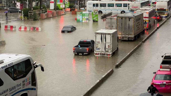 อุตุฯ ประกาศฉบับ 10 ฝนตกหนักถึงหนักมาก 26-27 ก.ย.69 เช็กพื้นที่เสี่ยงล่าสุด