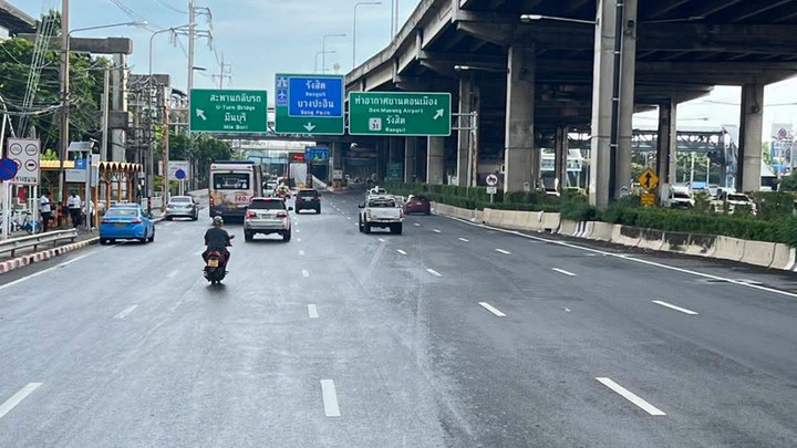 กทม.คาด 2 วันถนนสายหลัก 90% น้ำแห้ง-สัญจรได้ปกติ