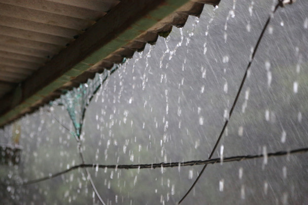 ปภ.เตือนภาคใต้รับมือฝนตกหนัก จับตาน้ำทะเลหนุน 27–31 ต.ค.