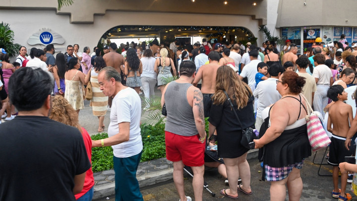 แผ่นดินไหวขนาด 6.5 ที่ เม็กซิโก เสียชีวิต 2 คน