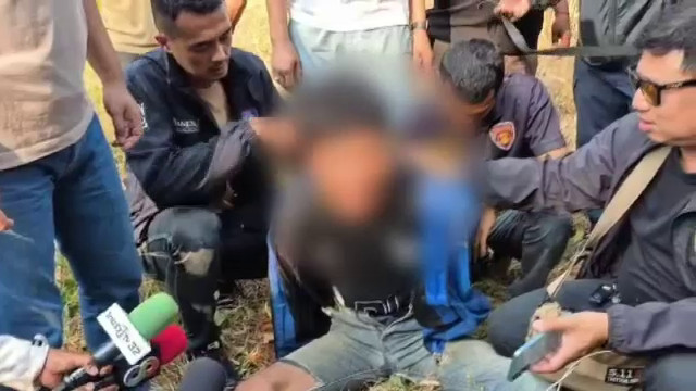 จับผู้ต้องหาฆ่าชิงทรัพย์ พนง.โรงแรม หนีกบดานพงหญ้า 