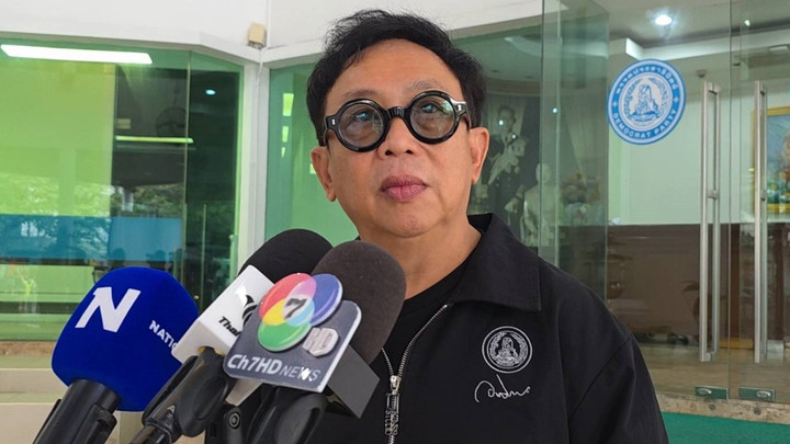 "สาทิตย์" ชี้โจมตีการเมือง 100% เพจโพสต์ ตร.จ่อค้น​บ้านรอง หน.พรรคสีฟ้า