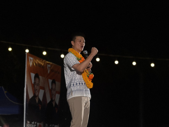 “ณัฐพงษ์” อ้อนชาวลำพูนเลือกพรรคส้ม ให้มี "นายก เฮง - เท้ง"