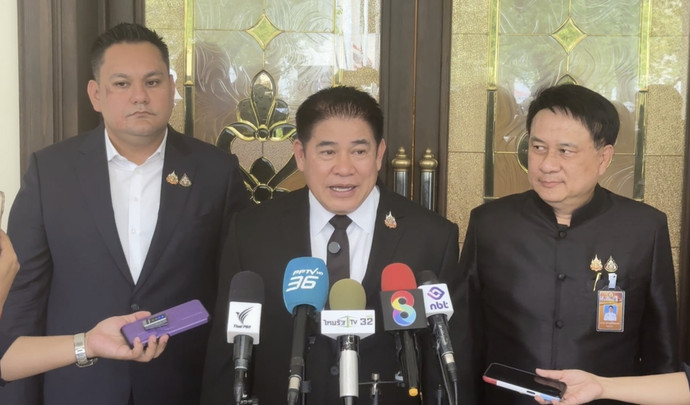 "ธรรมนัส" เผย ลา ครม. เหตุติดภารกิจด่วน ไม่ได้หนีหน้า "อนุทิน" 