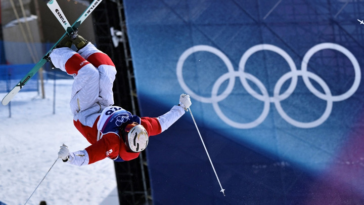 "ถุงยาง" ขาดแคลน แคมป์โอลิมปิกฤดูหนาวป่วน