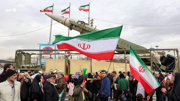 "อิหร่าน" พร้อมประนีประนอมสหรัฐฯ เรื่องนิวเคลียร์ แต่ไม่คุยปมขีปนาวุธ