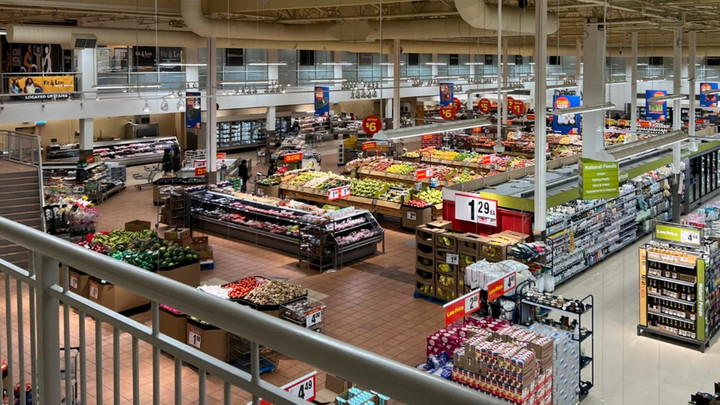 1.34 แสนล้านดอลลาร์ ใครจะได้คืนหลังศาลสูงสุดคว่ำ "ภาษีทรัมป์"