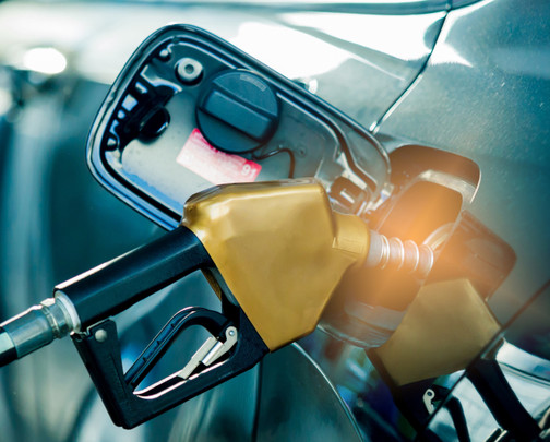 "เชลล์" นำร่องปรับขึ้นราคาน้ำมัน ด้าน "ปตท.- บางจาก - PT" ยังตรึงราคาขาย