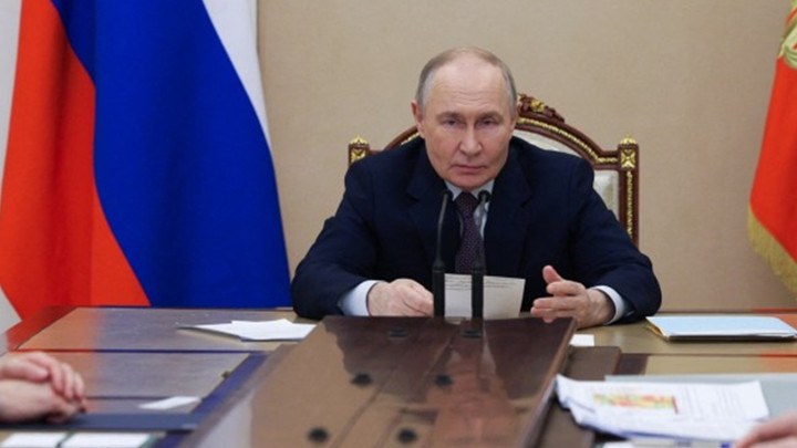 รัสเซีย พร้อมขายน้ำมันให้ยุโรป ลดผลกระทบสงครามตะวันออกกลาง