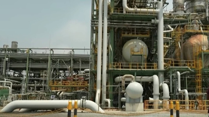 ราคาน้ำมันพุ่งหลังอิหร่านโจมตียูเออีระลอกใหม่ คาดแตะ 124 ดอลลาร์ในเดือนนี้