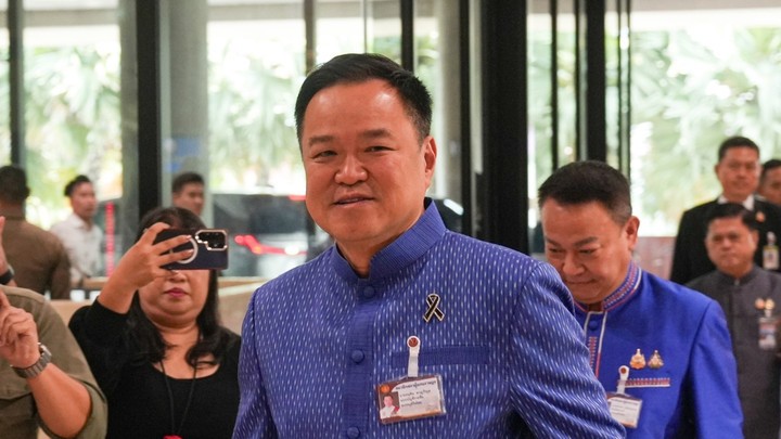 "อนุทิน" ยันไม่มี "ไอ้โม่ง" แค่ประชาชนกังวลแห่เติมน้ำมันมาก