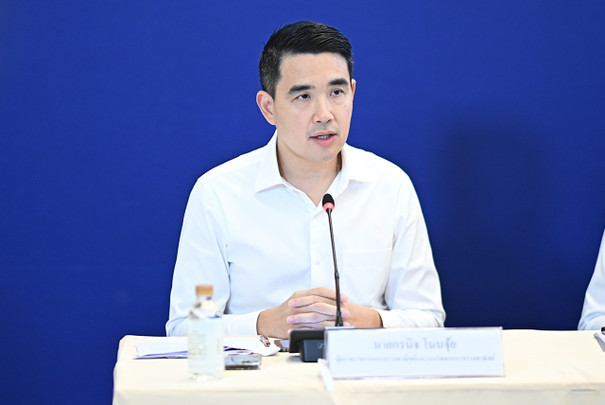 "พาณิชย์" จัดโครงการ “ไทยช่วยไทย” กระจายสินค้าอุปโภคบริโภคทั่วประเทศ