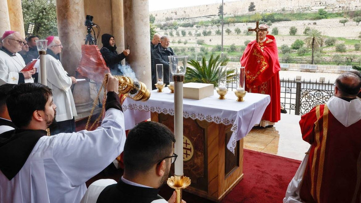 "เนทันยาฮู" อนุญาตให้ "พระสังฆราชลาตินแห่งเยรูซาเลม" เข้าโบสถ์พระสุสานศักดิ์สิทธิ์ได้แล้ว 